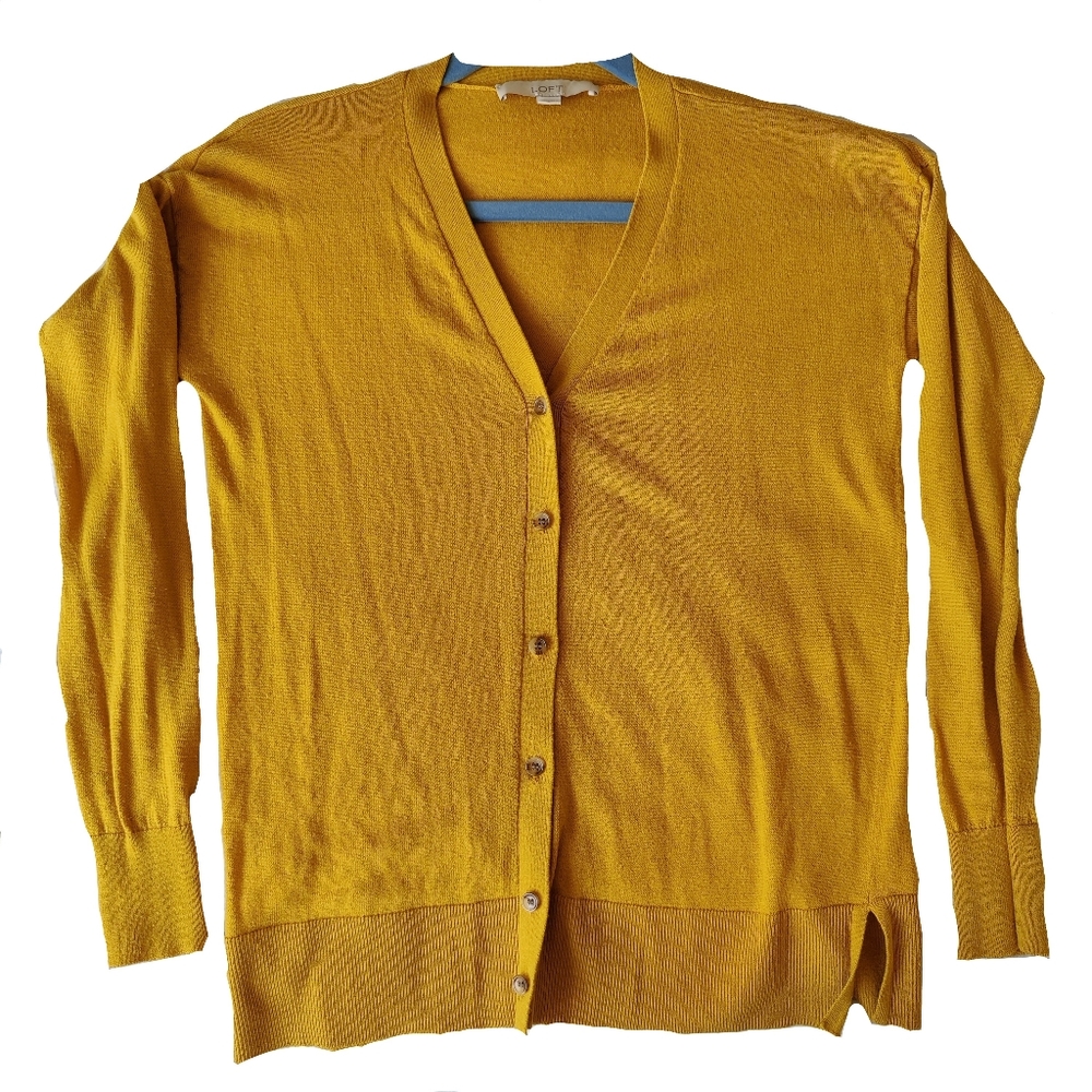 3 for $15 LOFT Mustard lightweight Cropped Cardigan Normcore Sweater